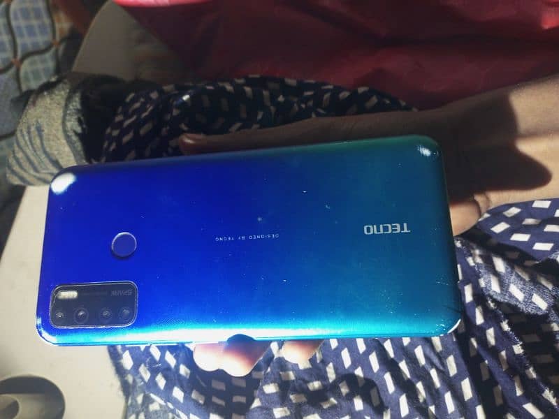 Tecno spark 5 pro 0