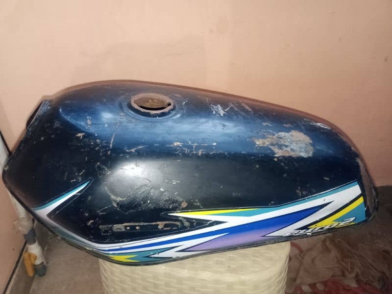 125 bike fuel tank 1