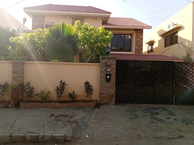 DHA Bungalow 500 Yards Phase 7 For Sale Owner Built 0