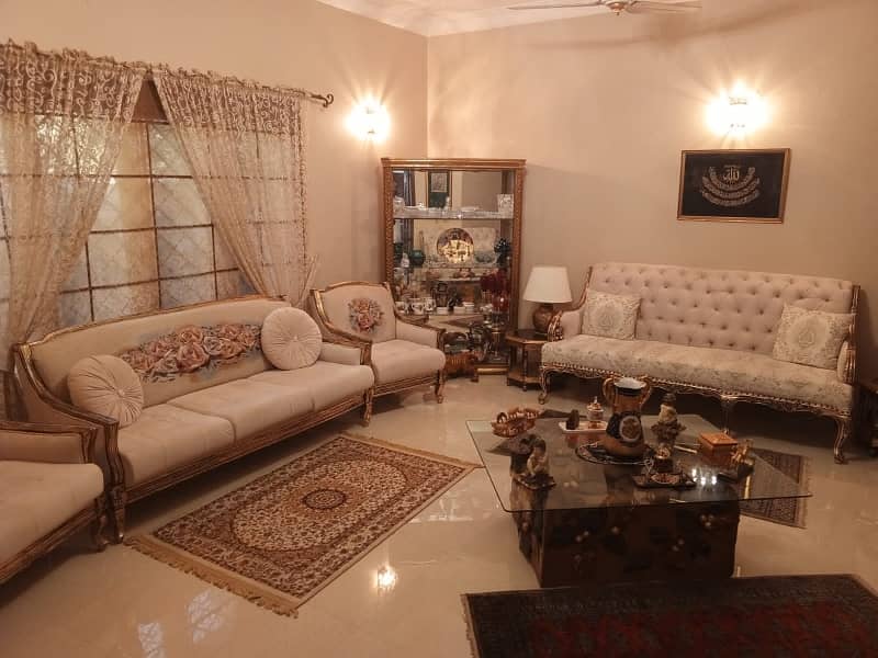 DHA Bungalow 500 Yards Phase 7 For Sale Owner Built 21