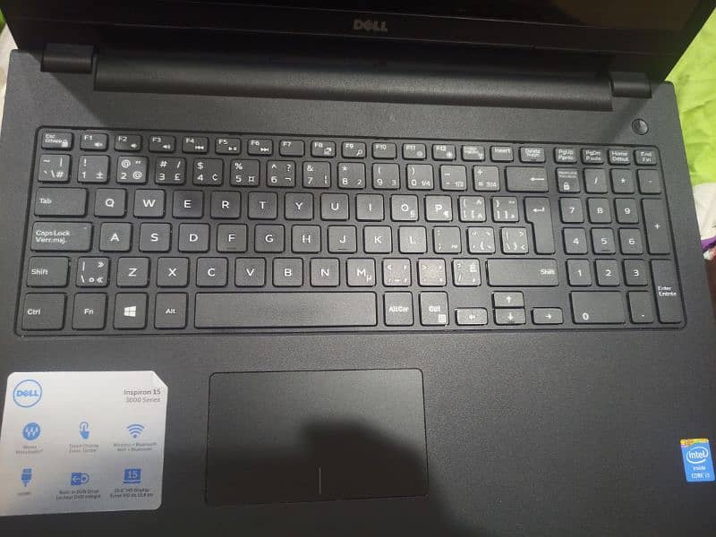 dell inspiron 15 3000 series i3 touch screen 1