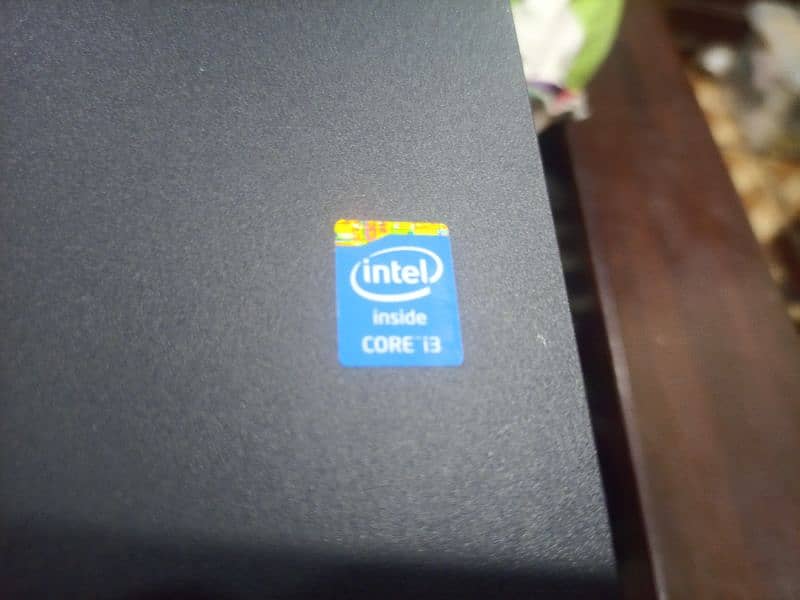 dell inspiron 15 3000 series i3 touch screen 4