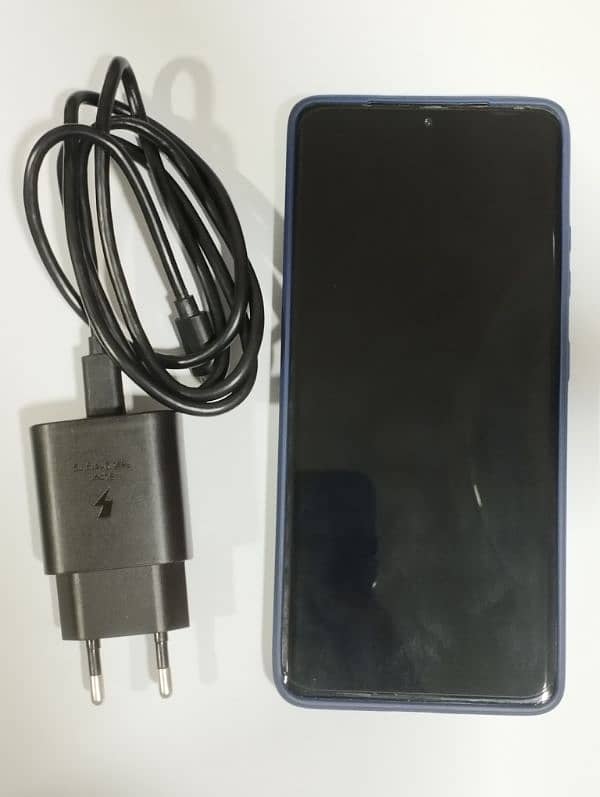 Samsung S21 Ultra 5G - with Super Fast Charger! 4