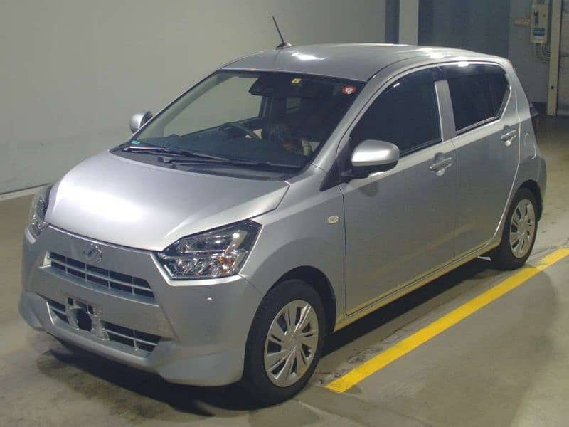 Daihatsu Mira 2021 1