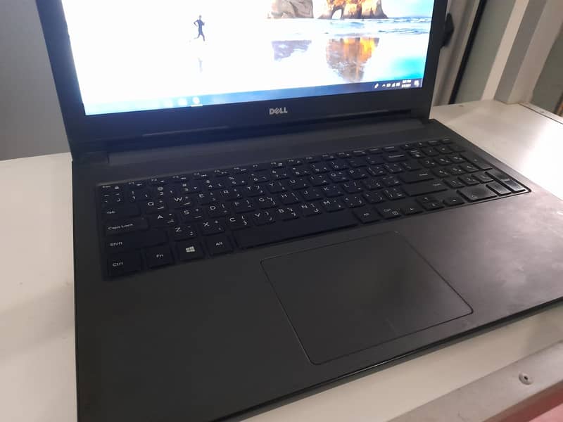 Dell Inspiron 5558 Laptop (Core i3 4th Gen, 4GB, 500GB) 1