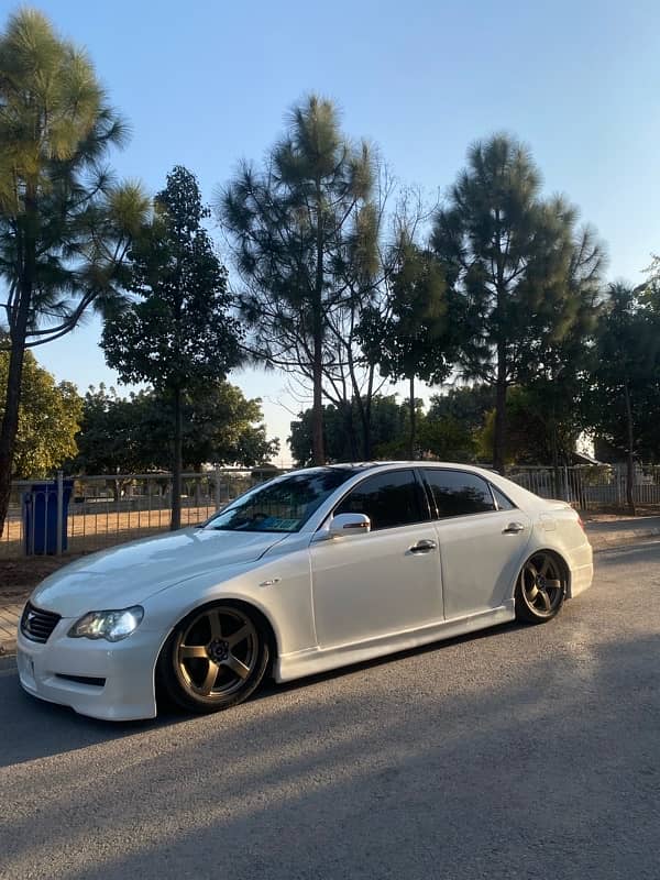 Toyota Mark X 2005 4