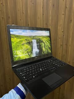 Dell latitude 5591 Core i7 8th generation