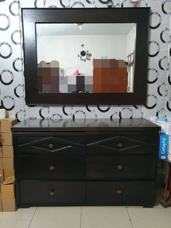 Dressing Table 1