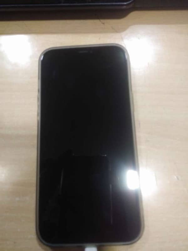 Iphone 12 pro max 128 gb jv back broken 1