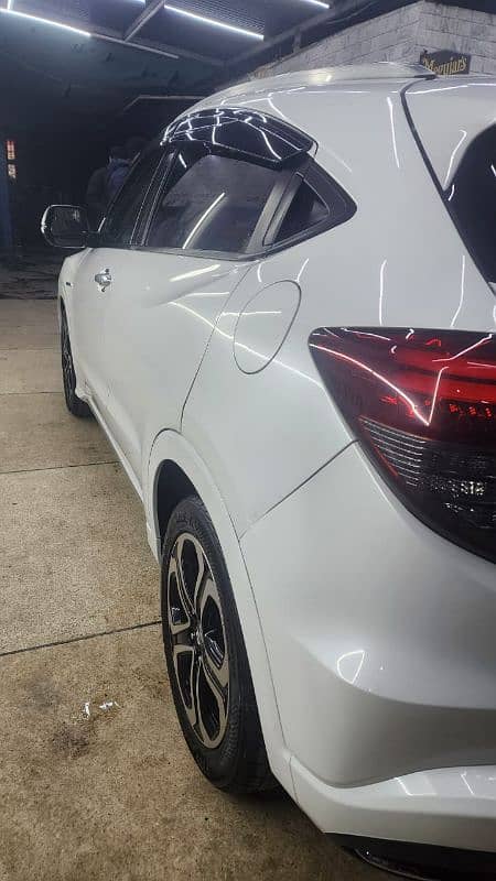 Brand New - Honda Vezel 2019 1