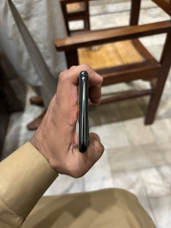 iPhone 11 Pro Max PTA Approved 4