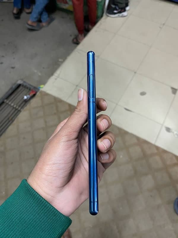 Sony Experia 5 4/64 2