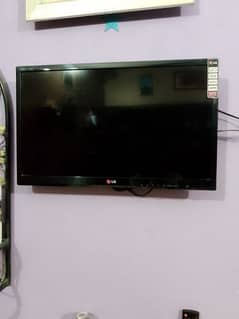 LG LED 24 INCH