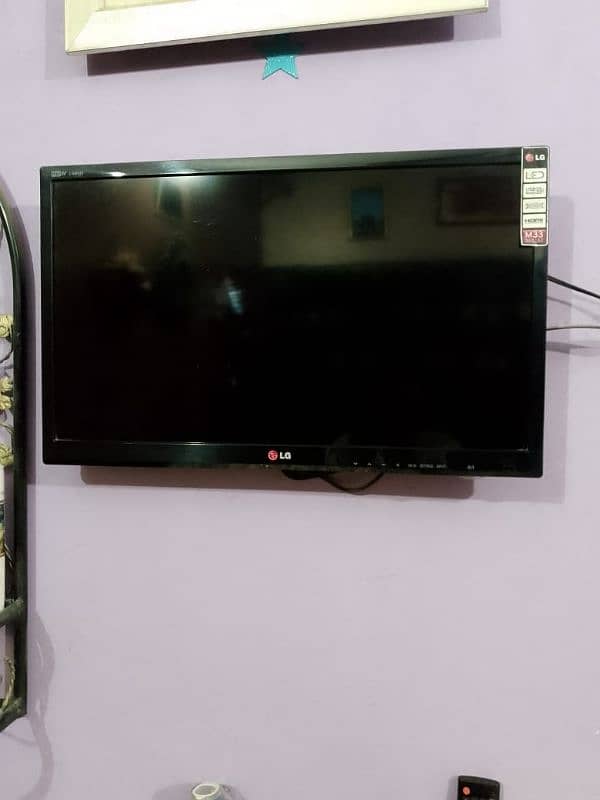 LG LED 24 INCH 0