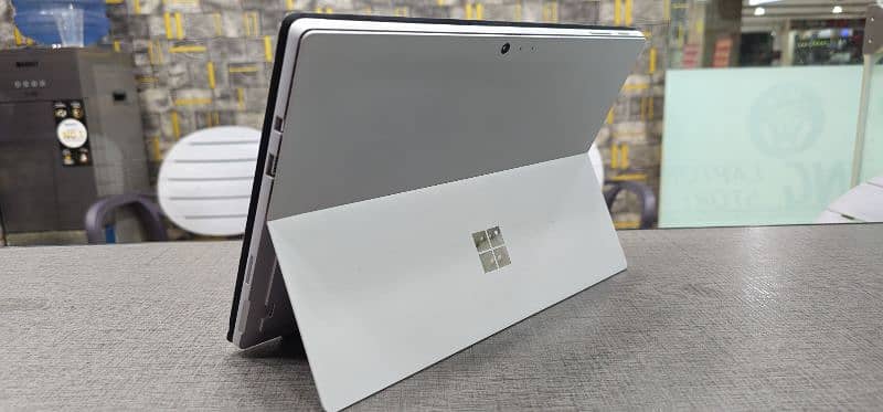 Microsoft surface pro 6 Core i5 8th generation 2