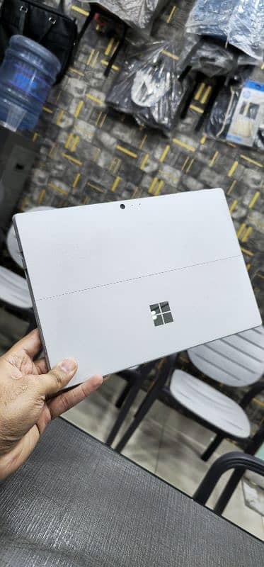 Microsoft surface pro 6 Core i5 8th generation 7