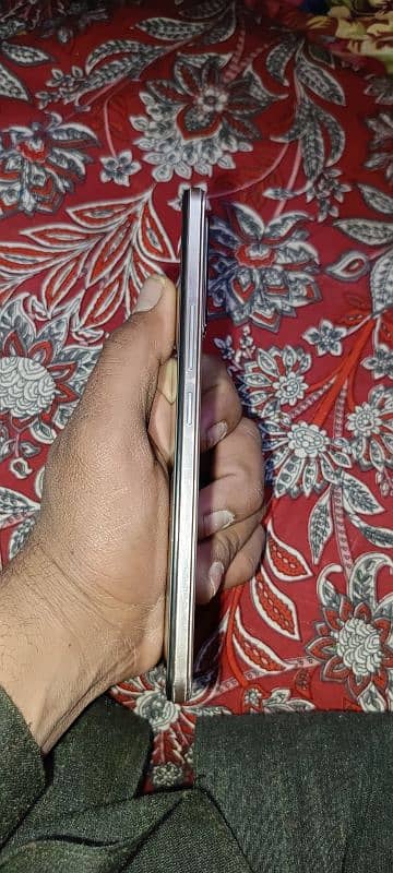 vivo v23e,03126181842 3