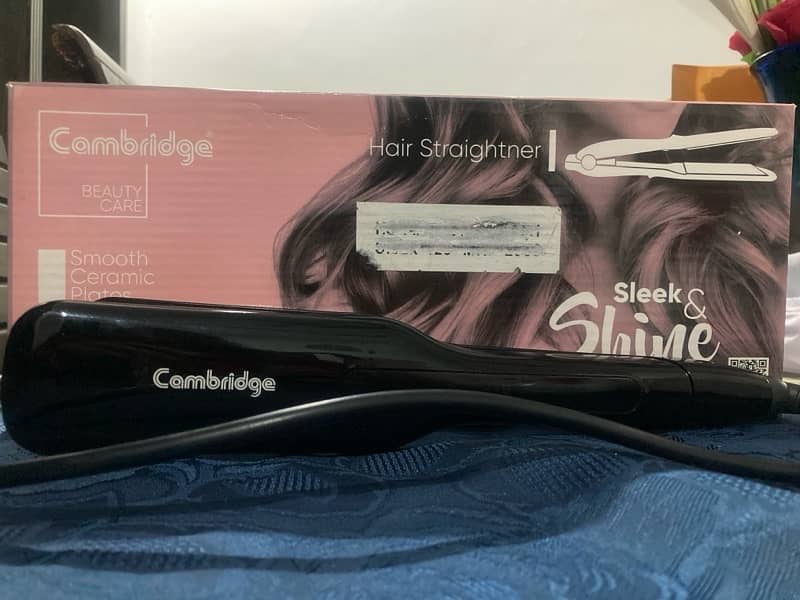 Cambridge Hair straightener 1