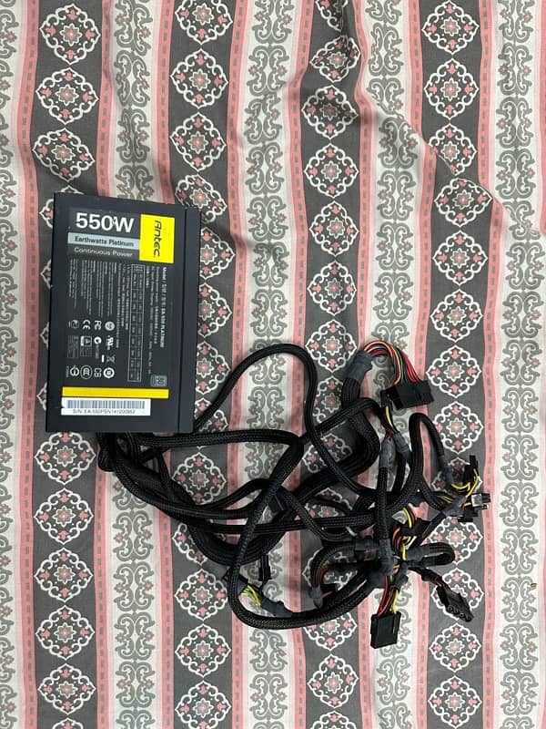 Antec 550W Platinum Power Supply 0