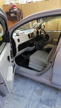 Toyota Passo 2012