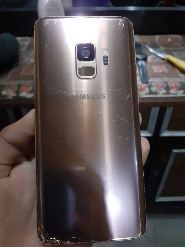 Samsung Galaxy S9 4