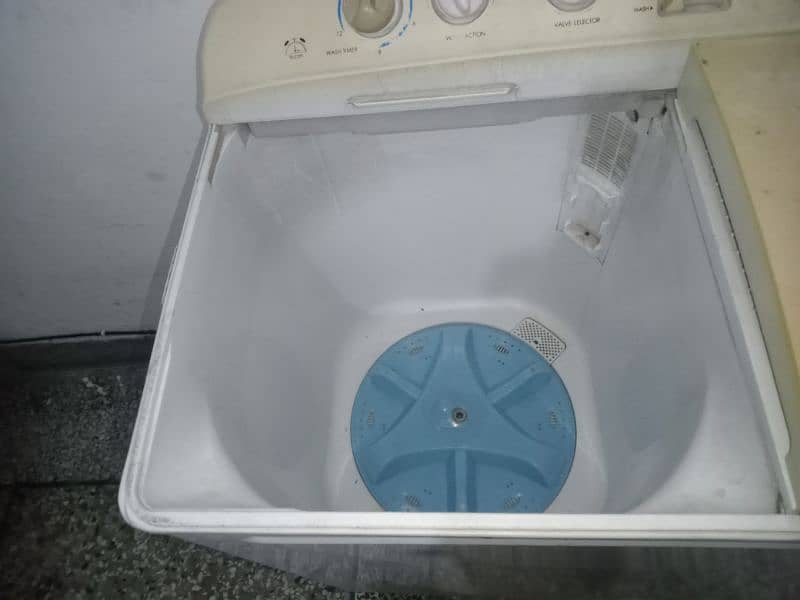 Dawlance washing machine 8200 3