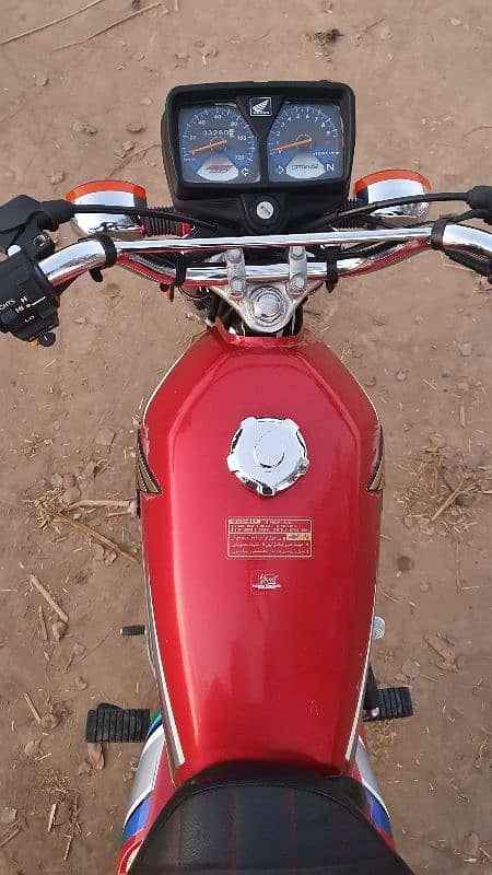 Honda 125 2023 model genuine slightly used 3260 km driven 2