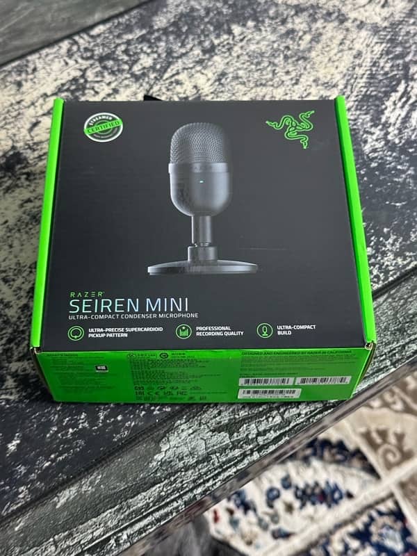 RAZER Seiren Mini Perfect Condition 0