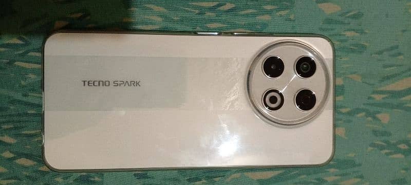 I want to sale my techno spark 30 pro brand new 6