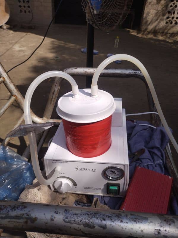 Suction Machine used but new condition 0