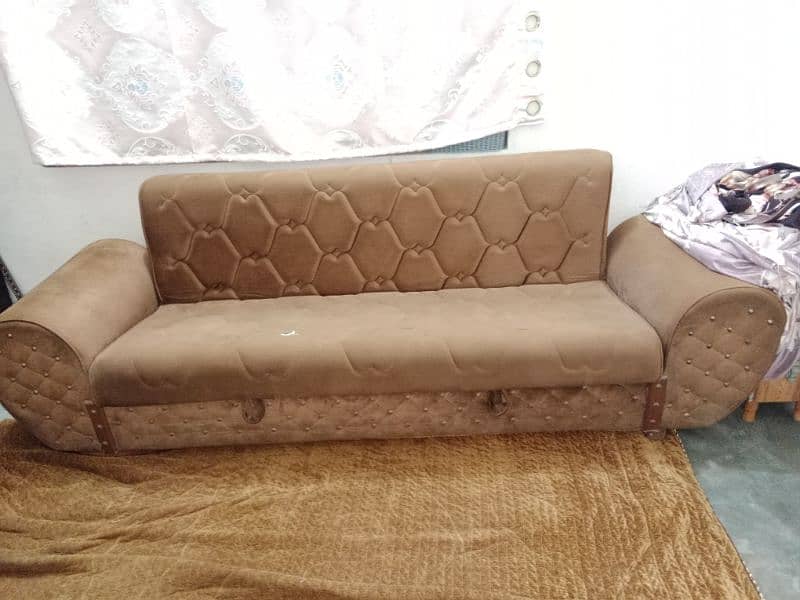 sofa and dewan set 2