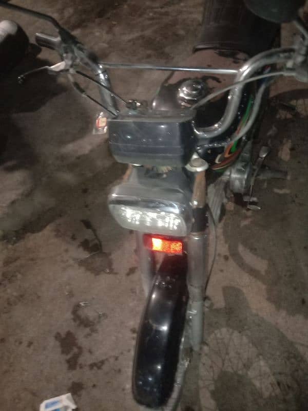 Hondyas 70cc 11