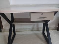 Computer/office table for sale