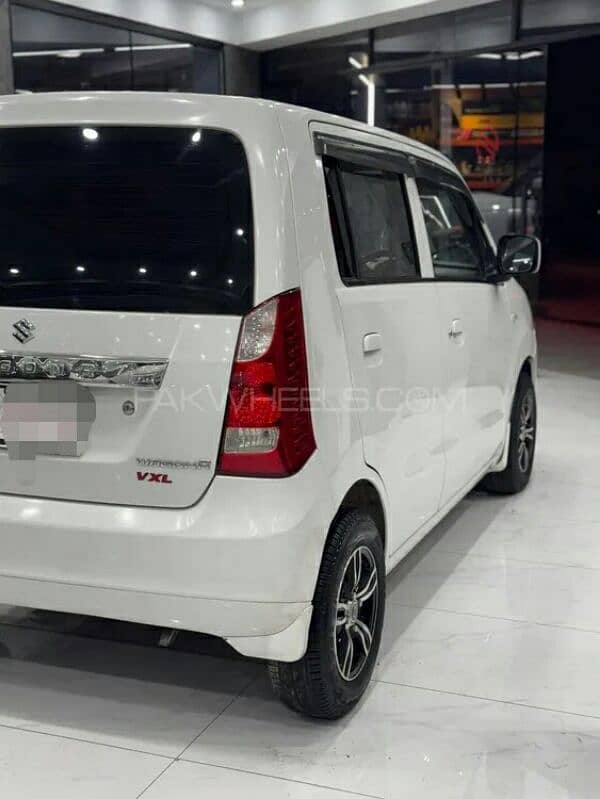 Suzuki Wagon R 2017 5