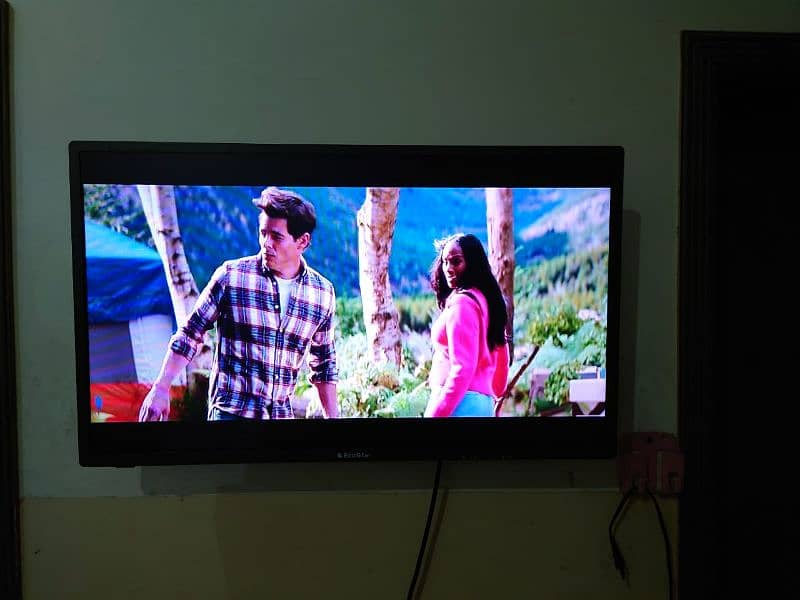 Ecostar 32" Original LED TV 100% Genuine Brilliant Display 30000 0