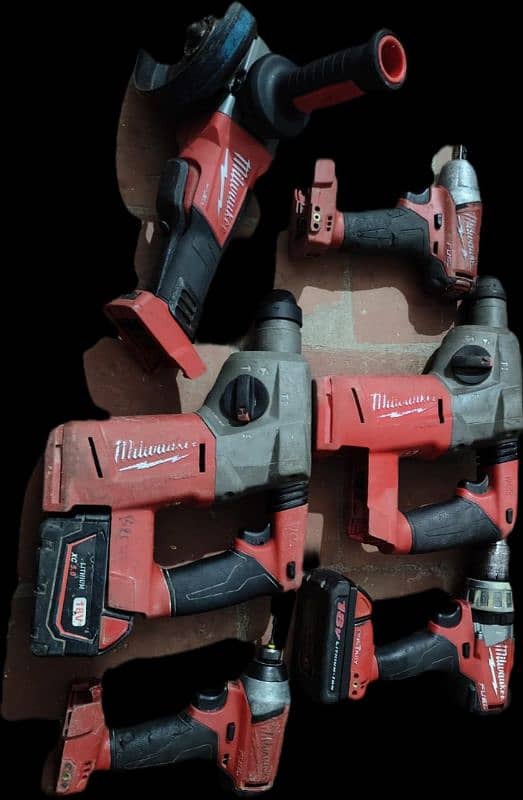 Milwaukee power tools 03007000677 1