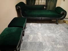 5 SEATER SOFA SET AVAILABLE FOR SALE