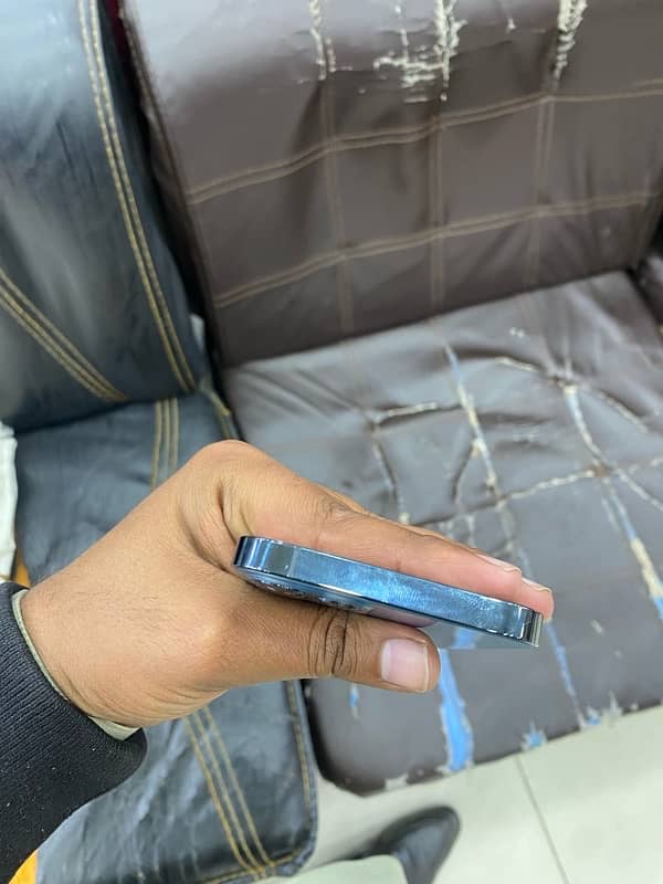 iPhone 12pro 256GB non pta sim non active 4