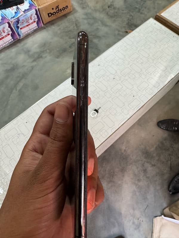 iPhone XS Max PTA approved 5