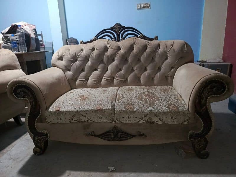 7 seater sofa set used 1