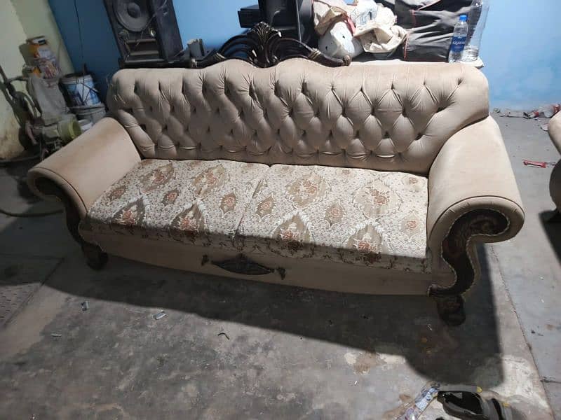 7 seater sofa set used 3