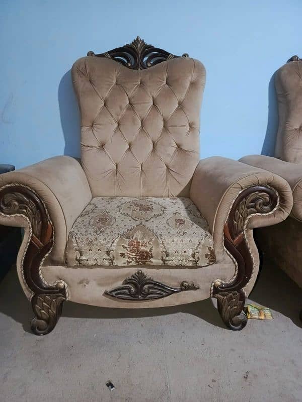 7 seater sofa set used 4