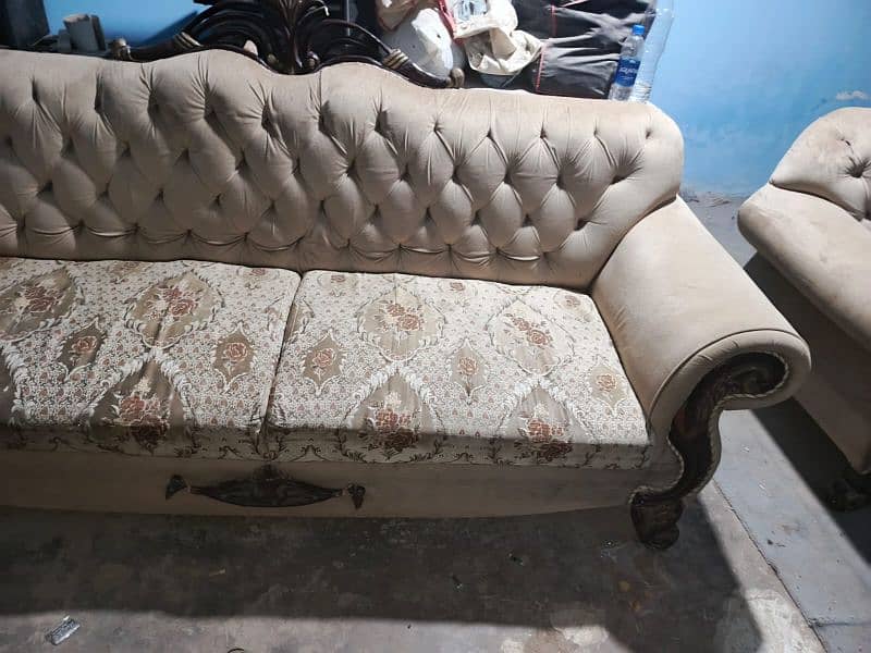 7 seater sofa set used 8