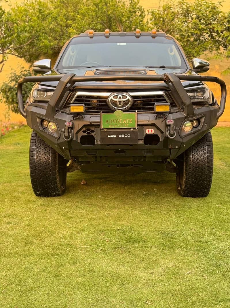 Toyota Hilux 2024 1