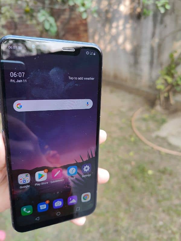 LG G8S ThinQ. . . . . . Single sim approved. . . . . . 6/128gb 5