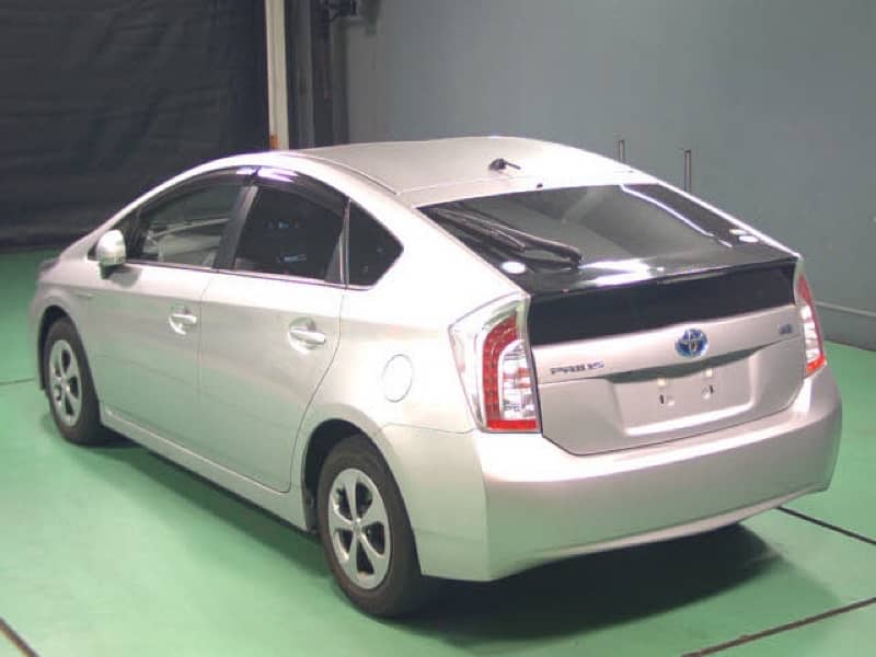 Toyota Prius 2012 3