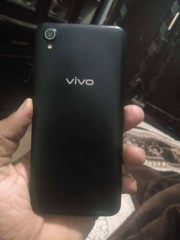 urgent sale vivo 1