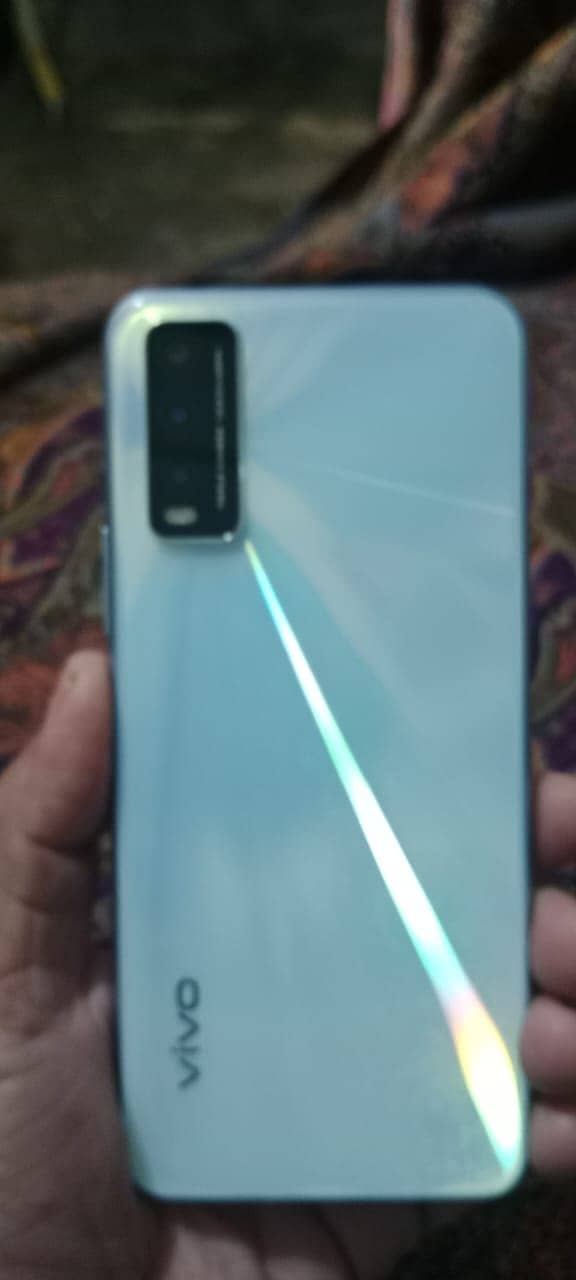 Vivo Y20 4