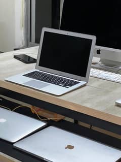 MacBook Air 2015 ( 13 inch ) Display