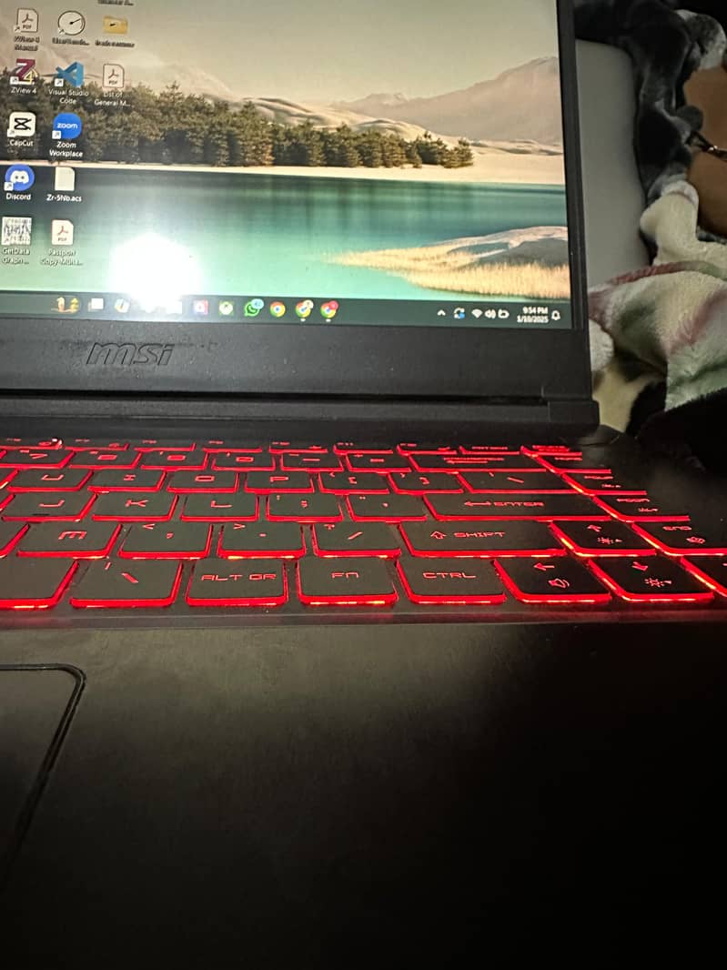 MSI GF-63 Thin 11UC - Gaming Laptop 5